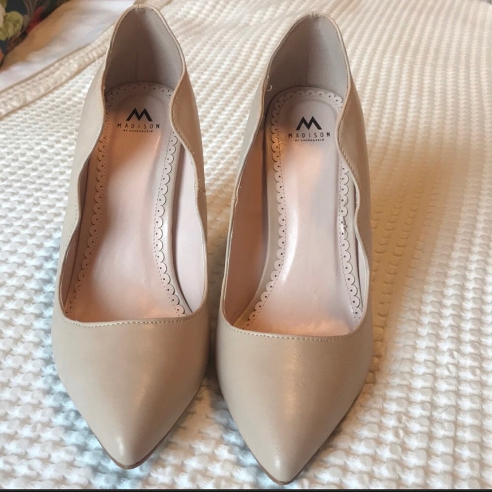 Shoedazzle Tora pumps